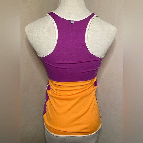 Nike Dri Fit Running tank top-Size small - Picture 4 of 7